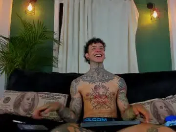Chaturbate Adult Webcams of aron_ford