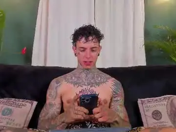 Chaturbate Best Webcam of aron_ford