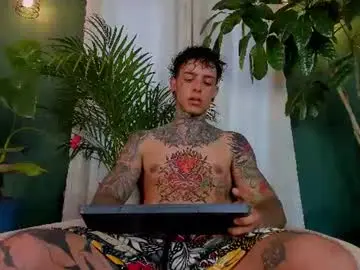Chaturbate Sex Chat of aron_ford