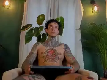 Chaturbate Adult Video Chat of aron_ford
