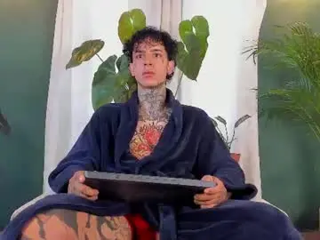 Chaturbate Live Sex of aron_ford