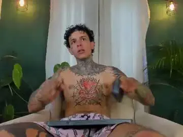 Chaturbate Adult Video Chat of aron_ford