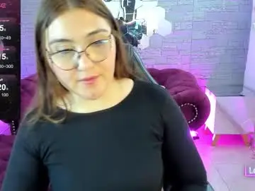 Chaturbate Live Sex Cam of diamondfox_m