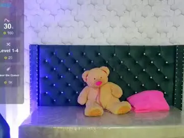 Chaturbate Sex Cam of diamondfox_m
