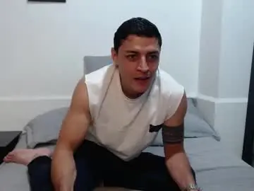 Chaturbate Live Sex Cam of frank_millers