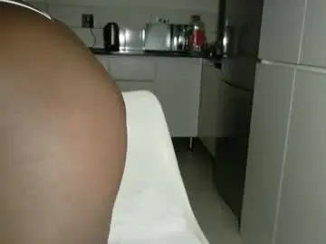 Chaturbate Live Sex Cam of jesse_wet