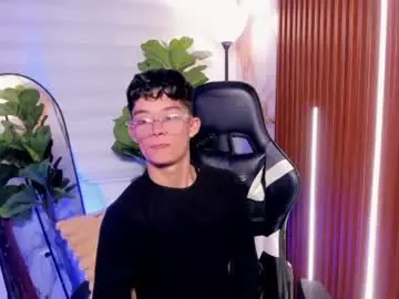 Chaturbate Free Live Porn of patrick_howland_