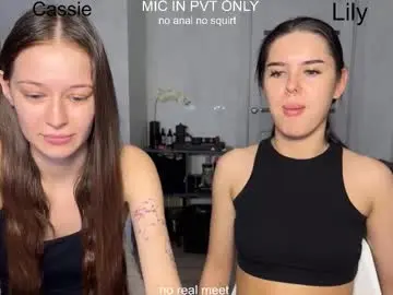 Chaturbate Live Sex Cam of x_kai