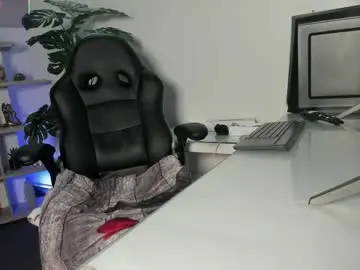 Chaturbate Free Live Porn of antonellariu