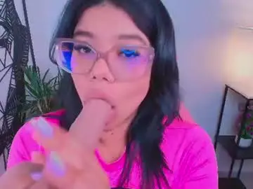 Chaturbate Live Sex of ashleyy18__