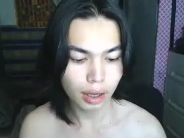 Chaturbate Live Sex Cam of asian_babyboi