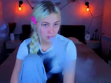 Chaturbate Live Sex of catherine_everly1