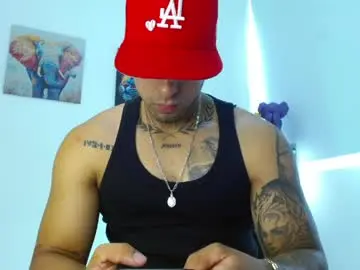 Chaturbate Live Porn of darius_phoenix