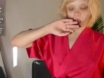 Chaturbate Live Sex Cam of emily_relishh