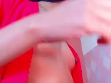 Chaturbate Sex Cam of littlee_emilyy_