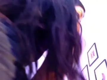 Chaturbate Sex Chat of littlee_emilyy_