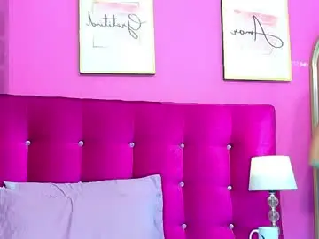 Chaturbate Best live sex cam show of littlee_emilyy_