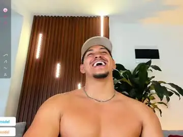 Chaturbate Watch Live Sex Cams of lucasanto_