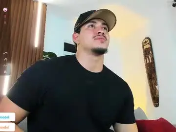 Chaturbate Free Live Porn of lucasanto_