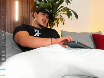 Chaturbate Adult Webcam of lucasanto_