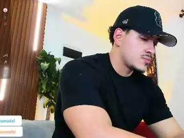 Chaturbate Free Live Porn of lucasanto_