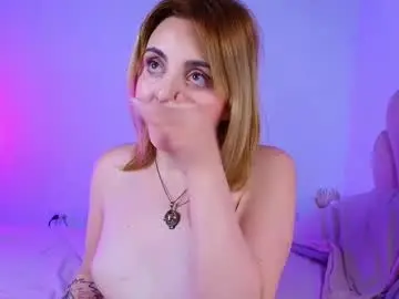 Chaturbate Free Porn Cam of miacolucci_18