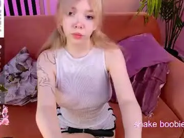Chaturbate Free Porn Cam of poison_flowers
