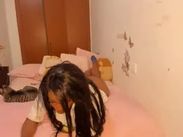 Chaturbate Live Sex Cam of sierra_violet