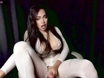 Chaturbate Free Porn Cam of sexylongcockbunny