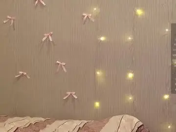 Chaturbate Watch Live Sex Cams of yourcreamyister