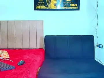 Chaturbate Live Sex Cam of alejo_21cm