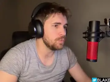 Chaturbate Sex Chat of blakemiles2