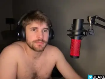 Chaturbate Free Porn Cam of blakemiles2