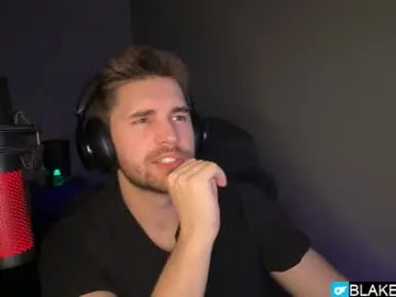 Chaturbate Best live sex cam show of blakemiles2