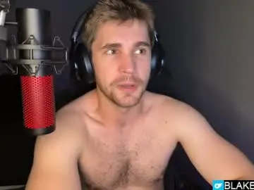 Chaturbate Free Porn Cam of blakemiles2