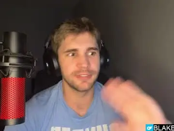 Chaturbate Nude Webcam of blakemiles2