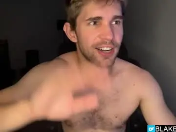 Chaturbate Free Porn Cam of blakemiles2