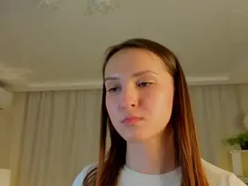 Chaturbate Live Sex Cam of clorindaschweickert