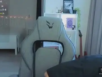 Chaturbate Free Live Porn of lina_brownie