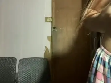 Chaturbate Watch Live Sex Cams of puki_hot