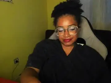 Chaturbate Live Sex Cam of romantic_stargirl