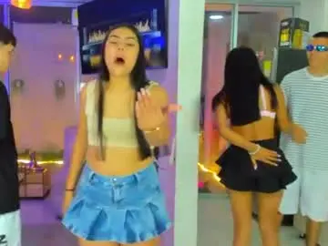 Chaturbate Live Sex Cam of secrethause71605