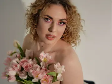 Cherry Watch Live Sex Cams of arishkalulu