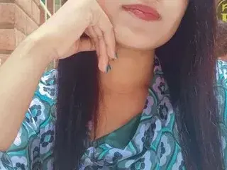 Dscgirls Live Sex Cam of hottyriyaa