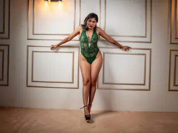 Imlive Adult Video Chat of AlessandraxRose