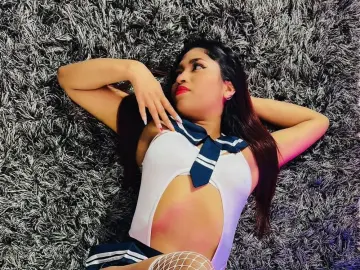 Imlive Live Sex Cam of Chloe_Lombardi