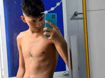 Imlive Watch Live Sex Cams of BabyBluex19