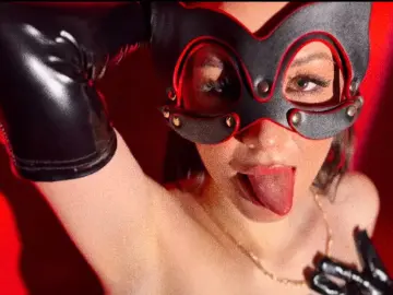 Imlive Adult Webcam of MissBelle