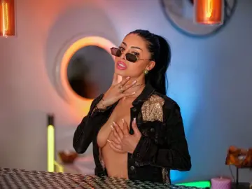 Imlive Sex Chat of CindyTailX