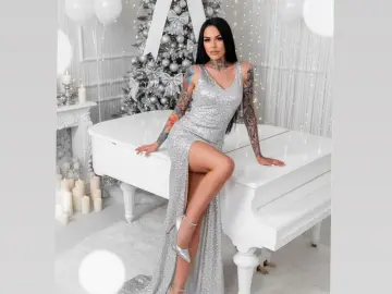 Imlive Live Sex Cam of HottyNicole